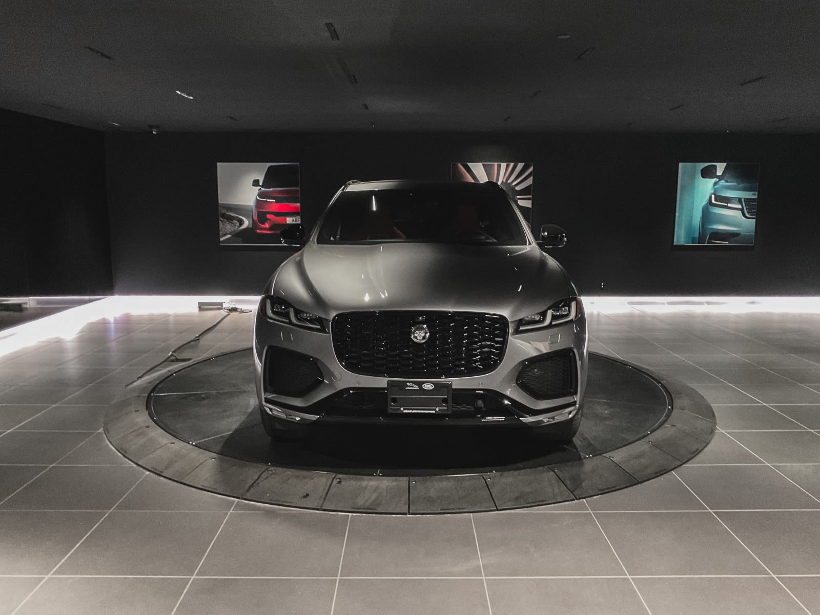2026 Jaguar F-PACE P400 R-Dynamic S, Vancouver, Cash