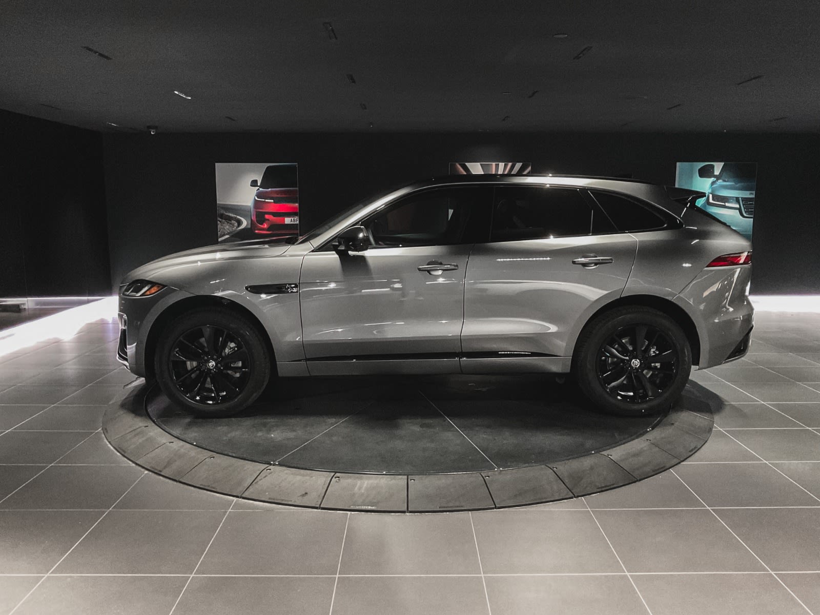 2026 Jaguar F-PACE P400 R-Dynamic S, Vancouver, Cash