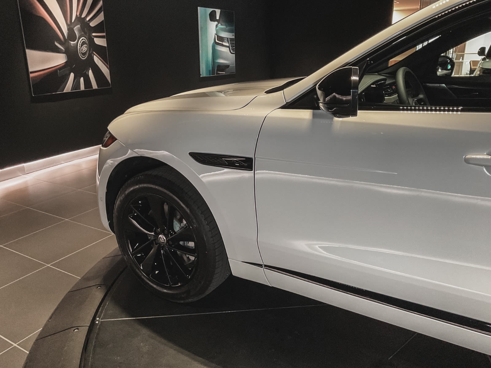 2026 Jaguar F-PACE P400 R-Dynamic S, Vancouver, Cash