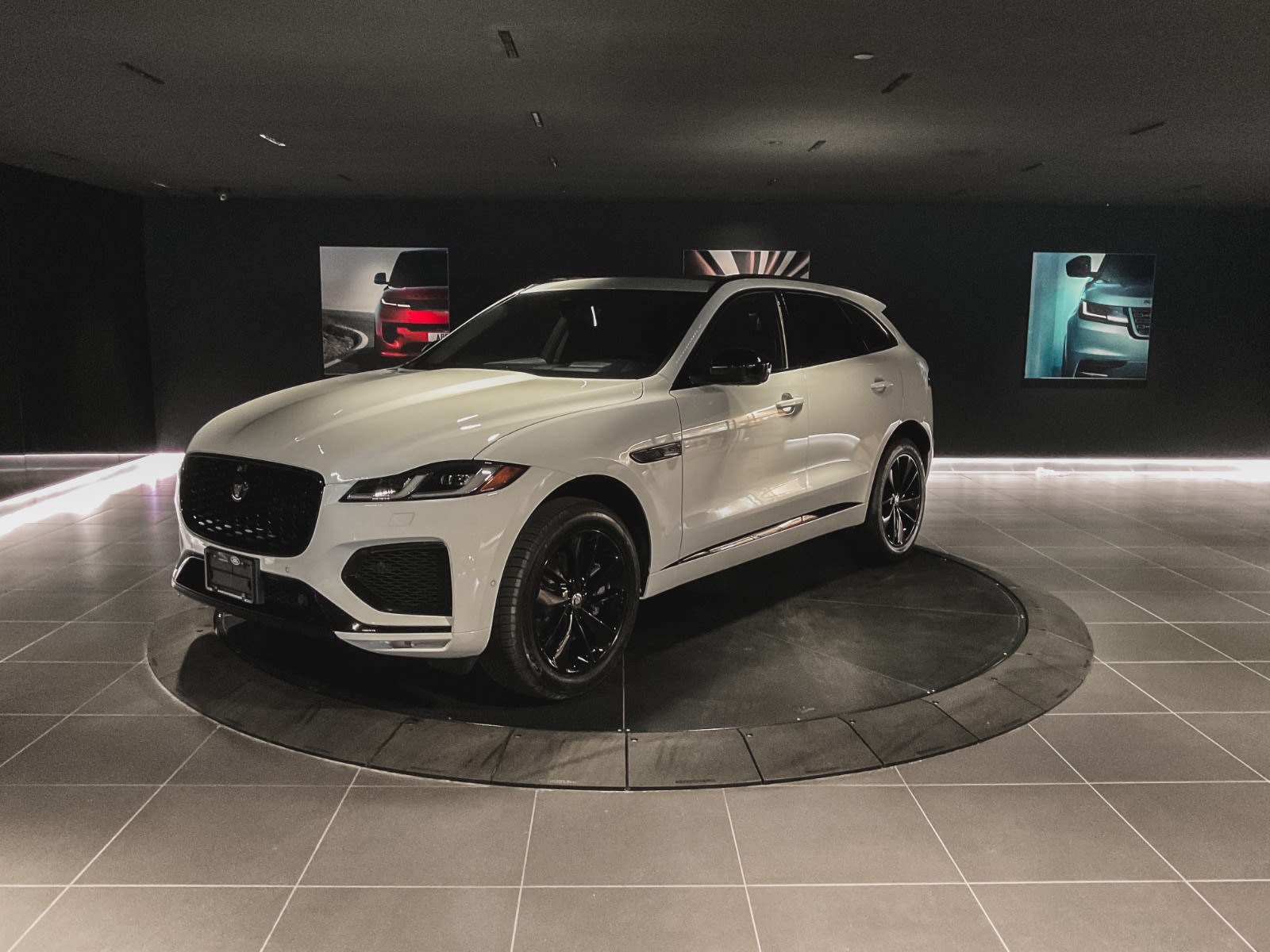 2026 Jaguar F-PACE P400 R-Dynamic S, Vancouver, Cash