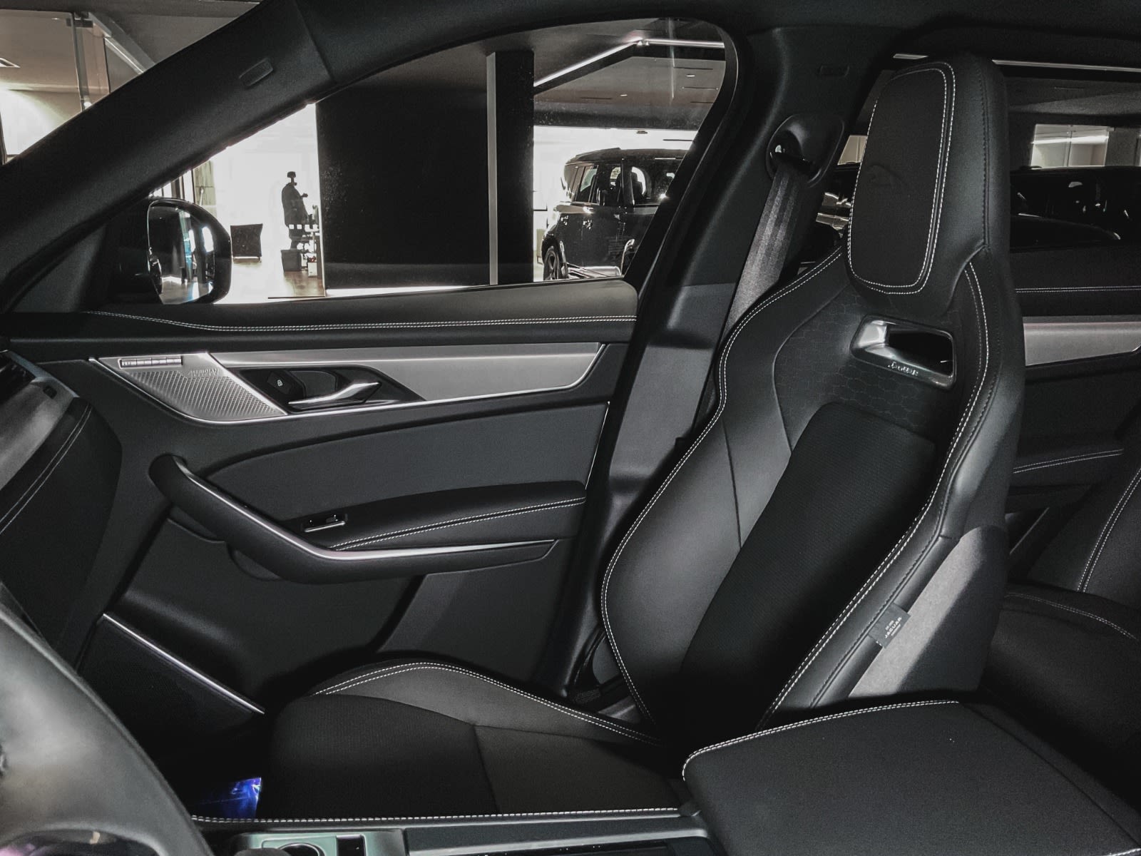 2026 Jaguar F-PACE P250 R-Dynamic S, Vancouver, Cash