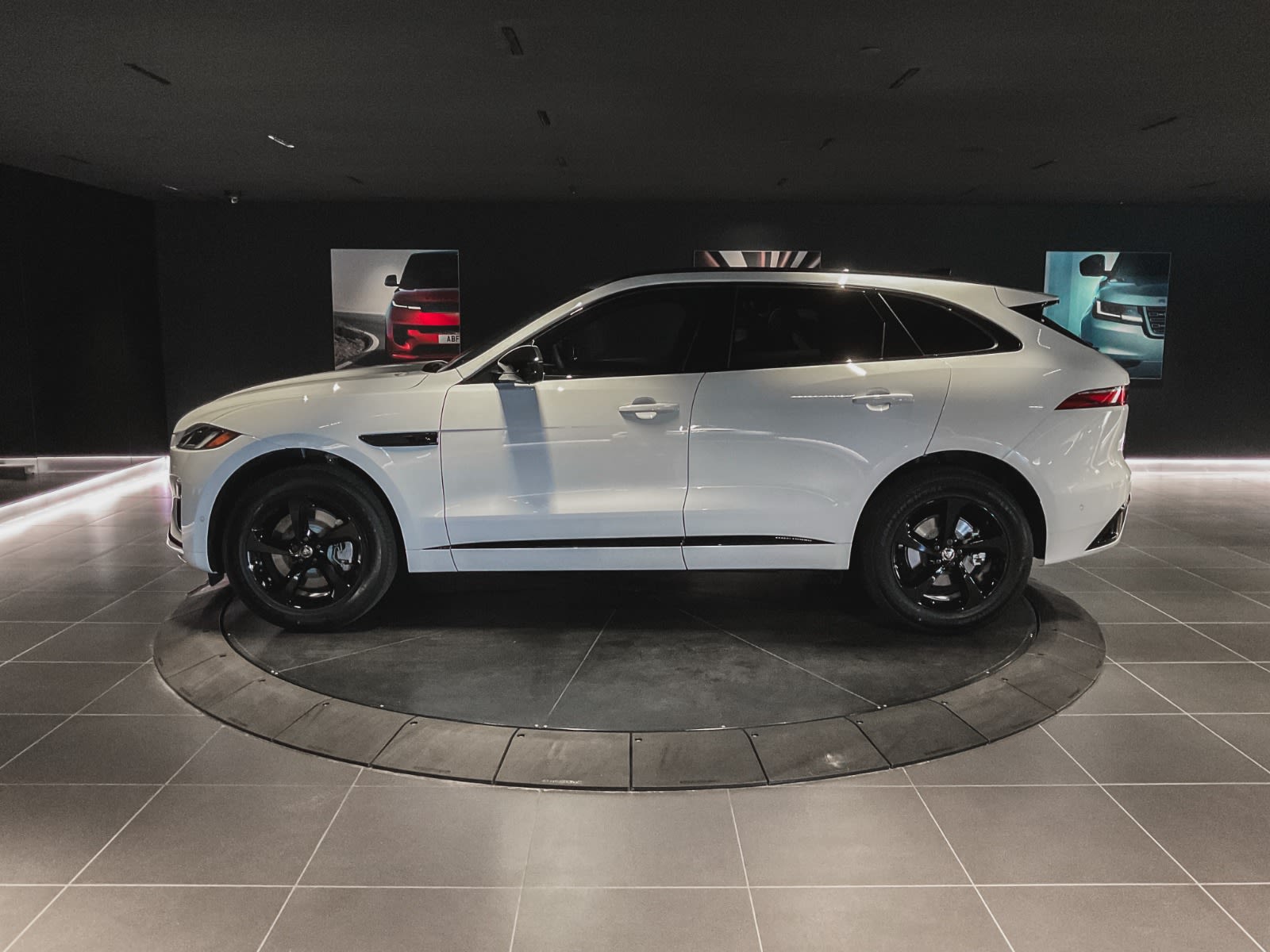 2026 Jaguar F-PACE P250 R-Dynamic S, Vancouver, Cash