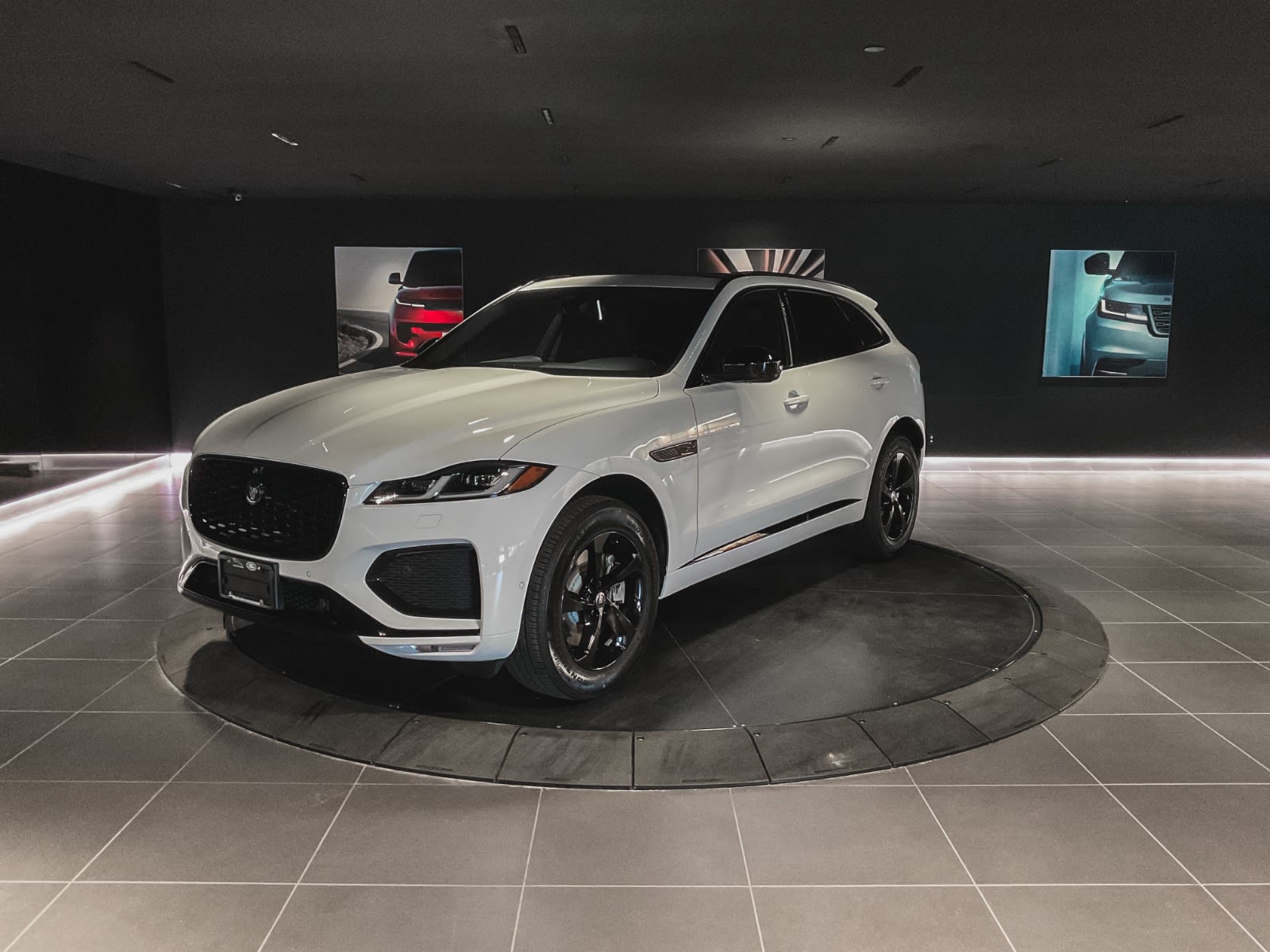 2026 Jaguar F-PACE P250 R-Dynamic S, Vancouver, Cash