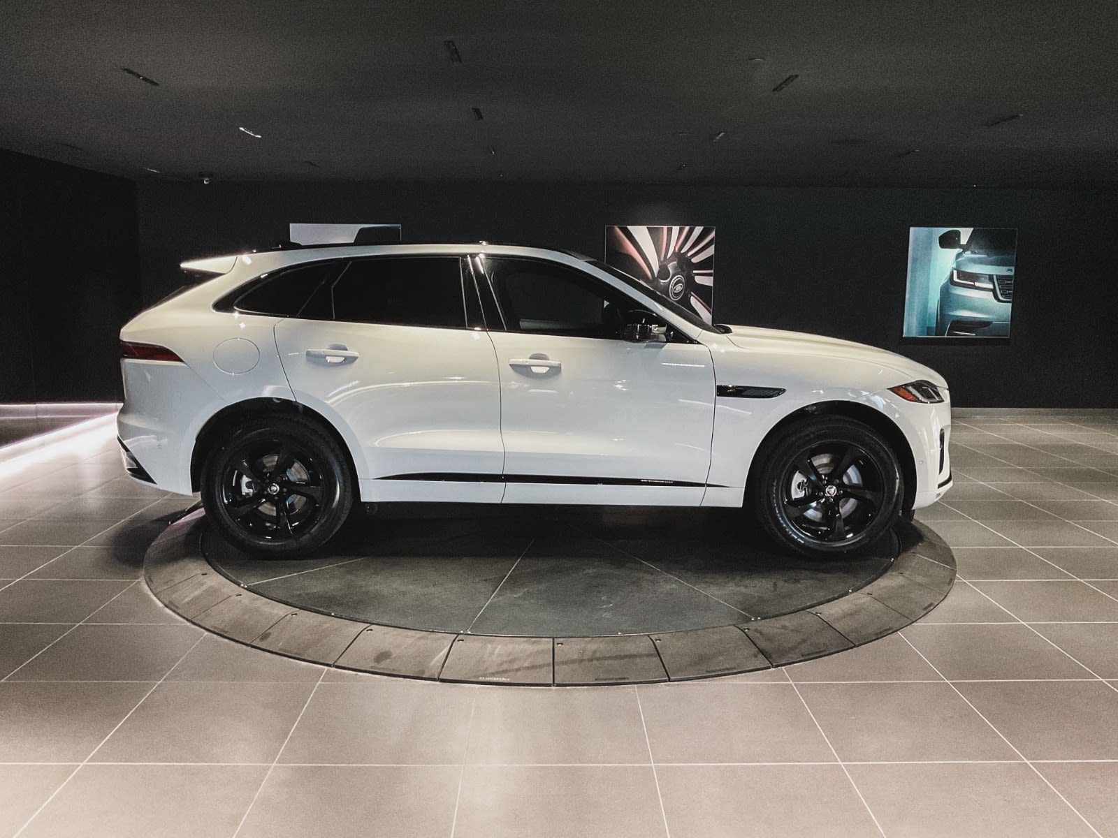 2026 Jaguar F-PACE P250 R-Dynamic S, Vancouver, Cash