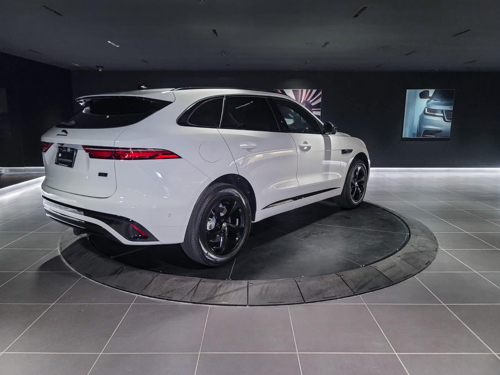 2026 Jaguar F-PACE P250 R-Dynamic S, Vancouver, Cash