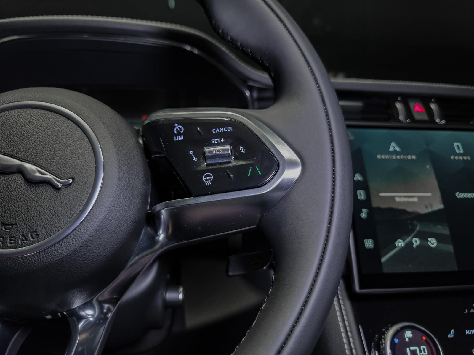 2026 Jaguar F-PACE P250 R-Dynamic S, Vancouver, Cash