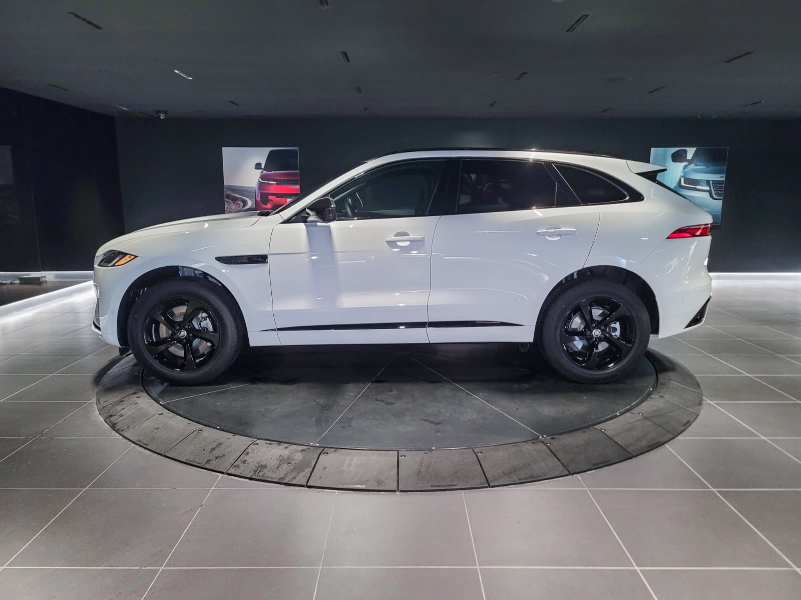 2026 Jaguar F-PACE P250 R-Dynamic S, Vancouver, Cash