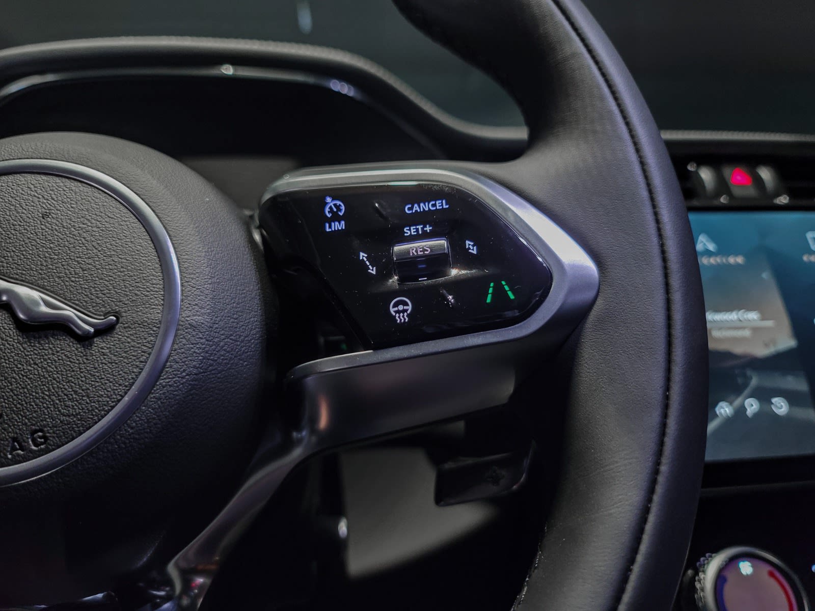 2026 Jaguar F-PACE P250 R-Dynamic S, Vancouver, Cash
