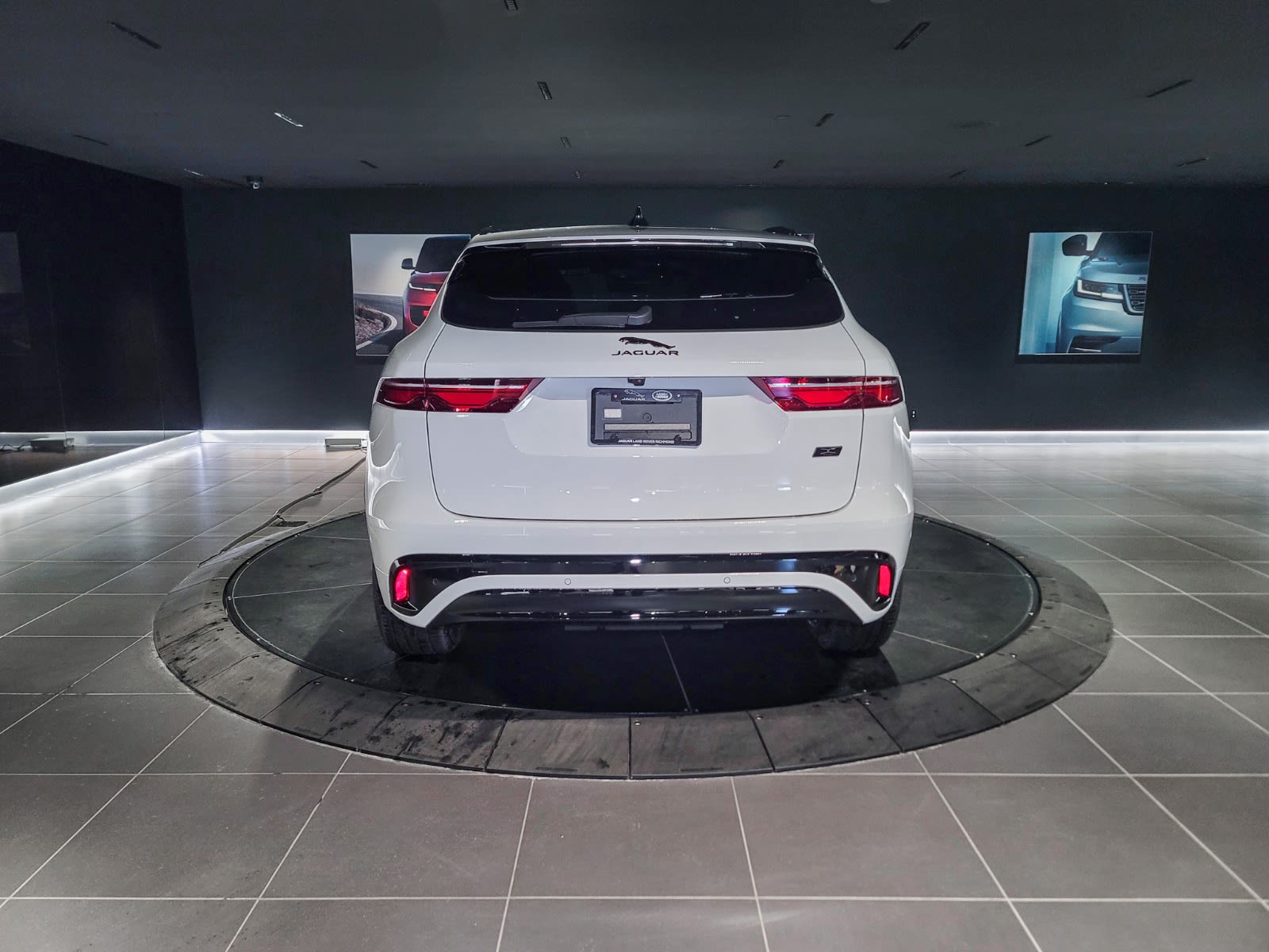 2026 Jaguar F-PACE P250 R-Dynamic S, Vancouver, Cash