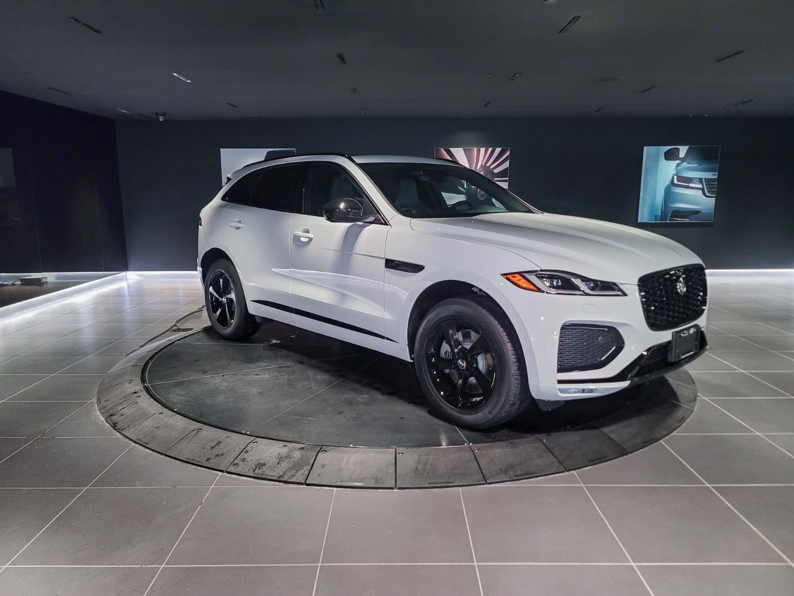 2026 Jaguar F-PACE P250 R-Dynamic S, Vancouver, Cash
