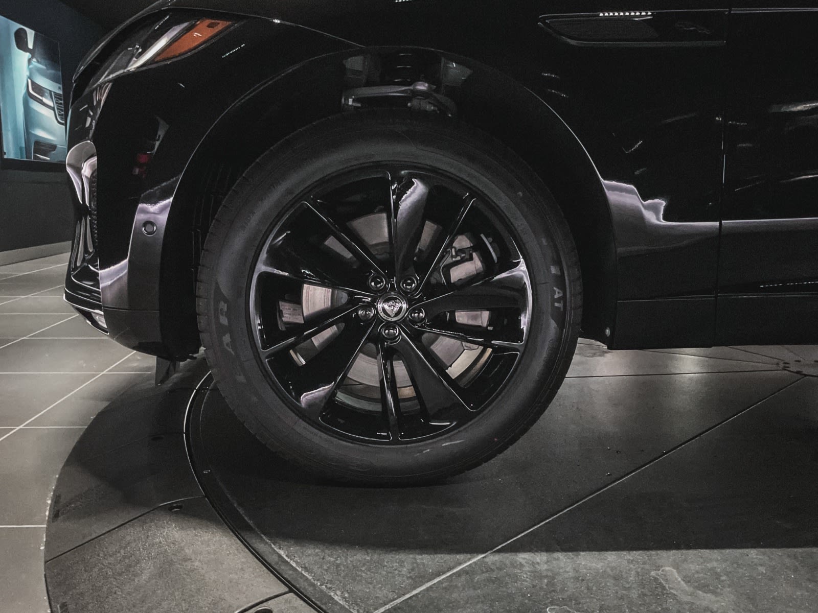 2026 Jaguar F-PACE P400 R-Dynamic S, Vancouver, Cash