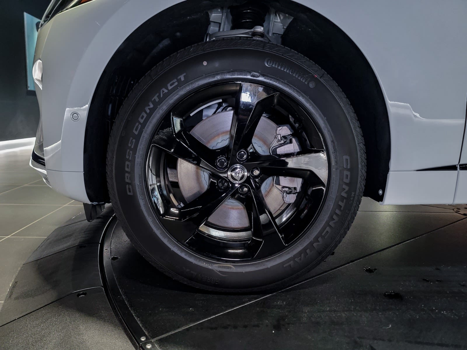 2026 Jaguar F-PACE P250 R-Dynamic S, Vancouver, Cash