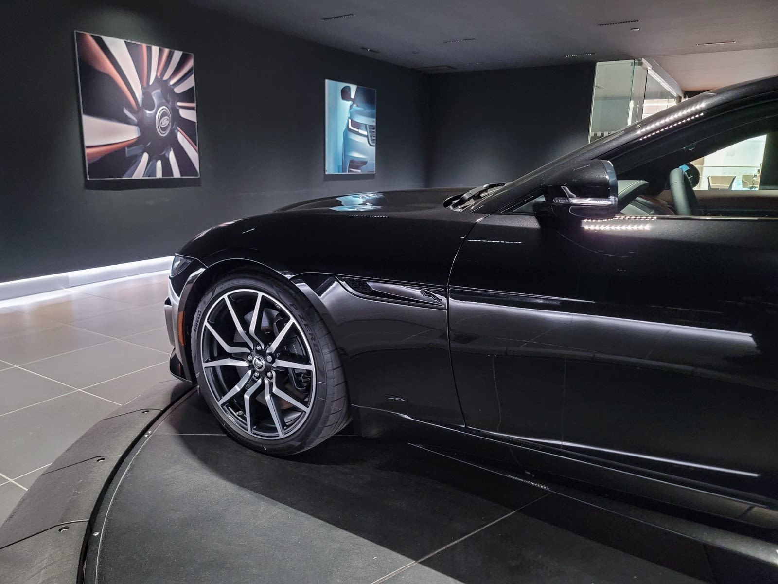 2024 Jaguar F-TYPE R75, Vancouver, Cash