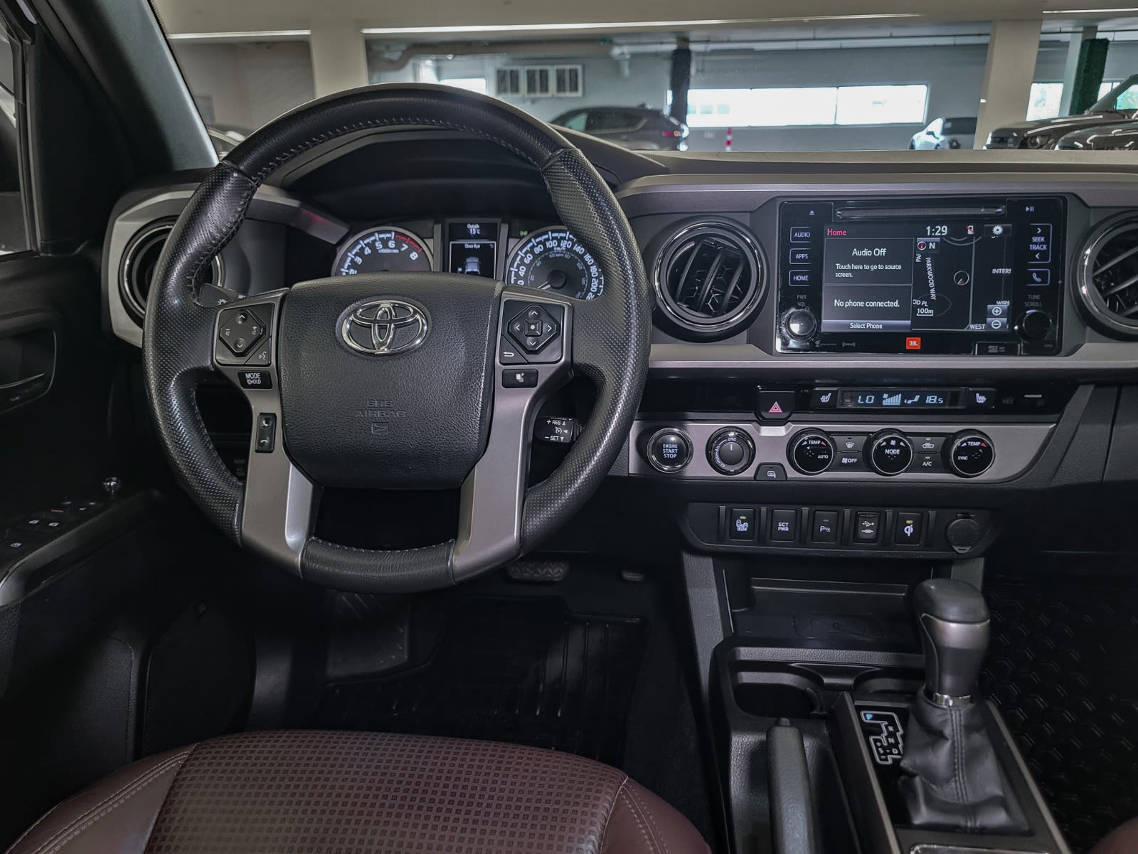 2017 Toyota Tacoma Limited, Vancouver, Cash