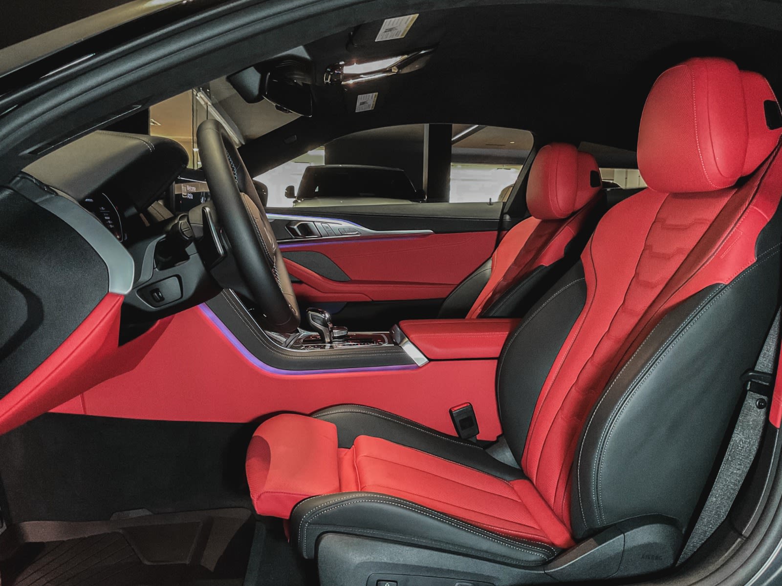2025 BMW 8 Series M850i xDrive, 温哥华, 全款车