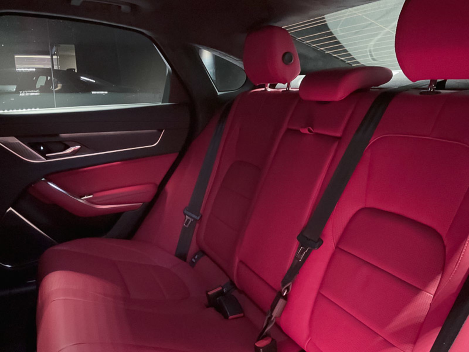 2024 Jaguar XF R-Dynamic SE, Vancouver, Cash