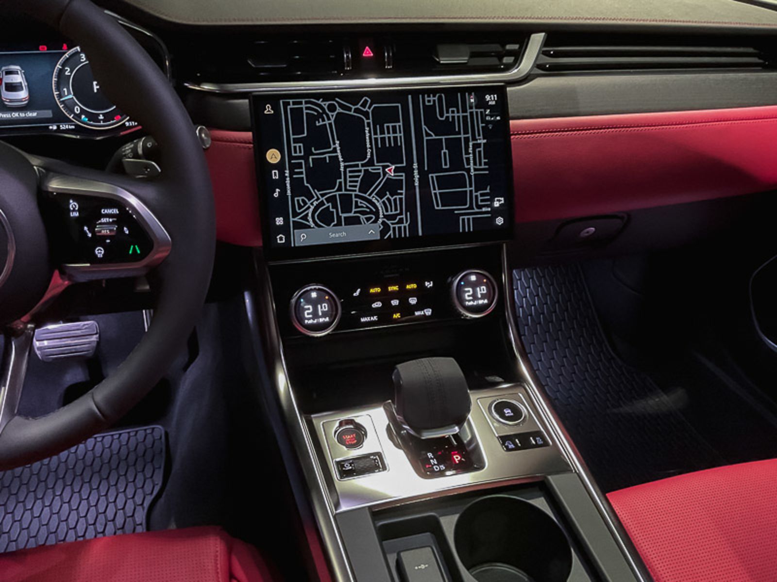 2024 Jaguar XF R-Dynamic SE, Vancouver, Cash
