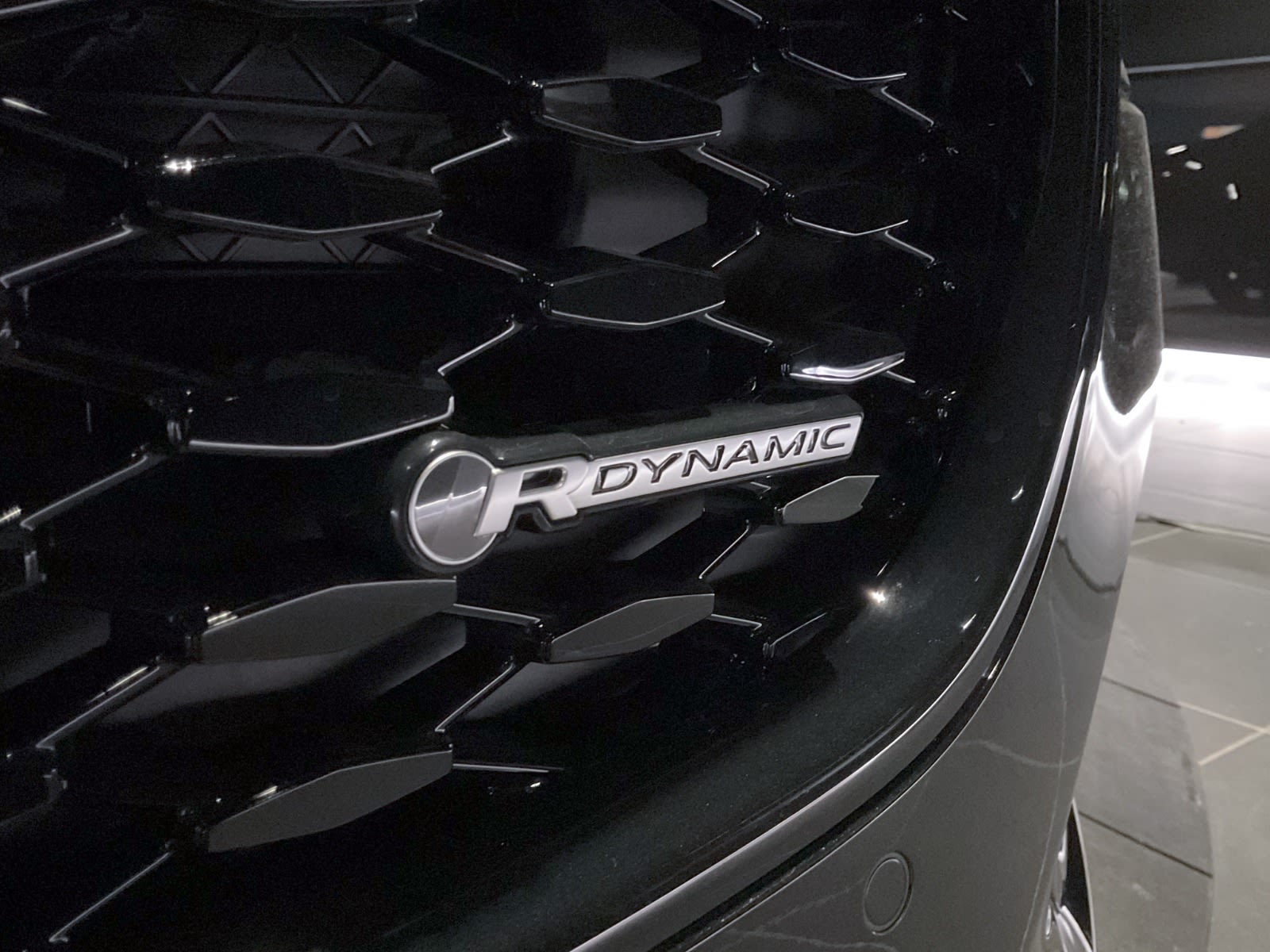 2024 Jaguar XF R-Dynamic SE, Vancouver, Cash