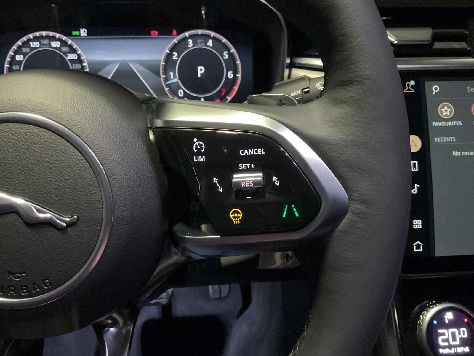 2024 Jaguar XF R-Dynamic SE, Vancouver, Cash