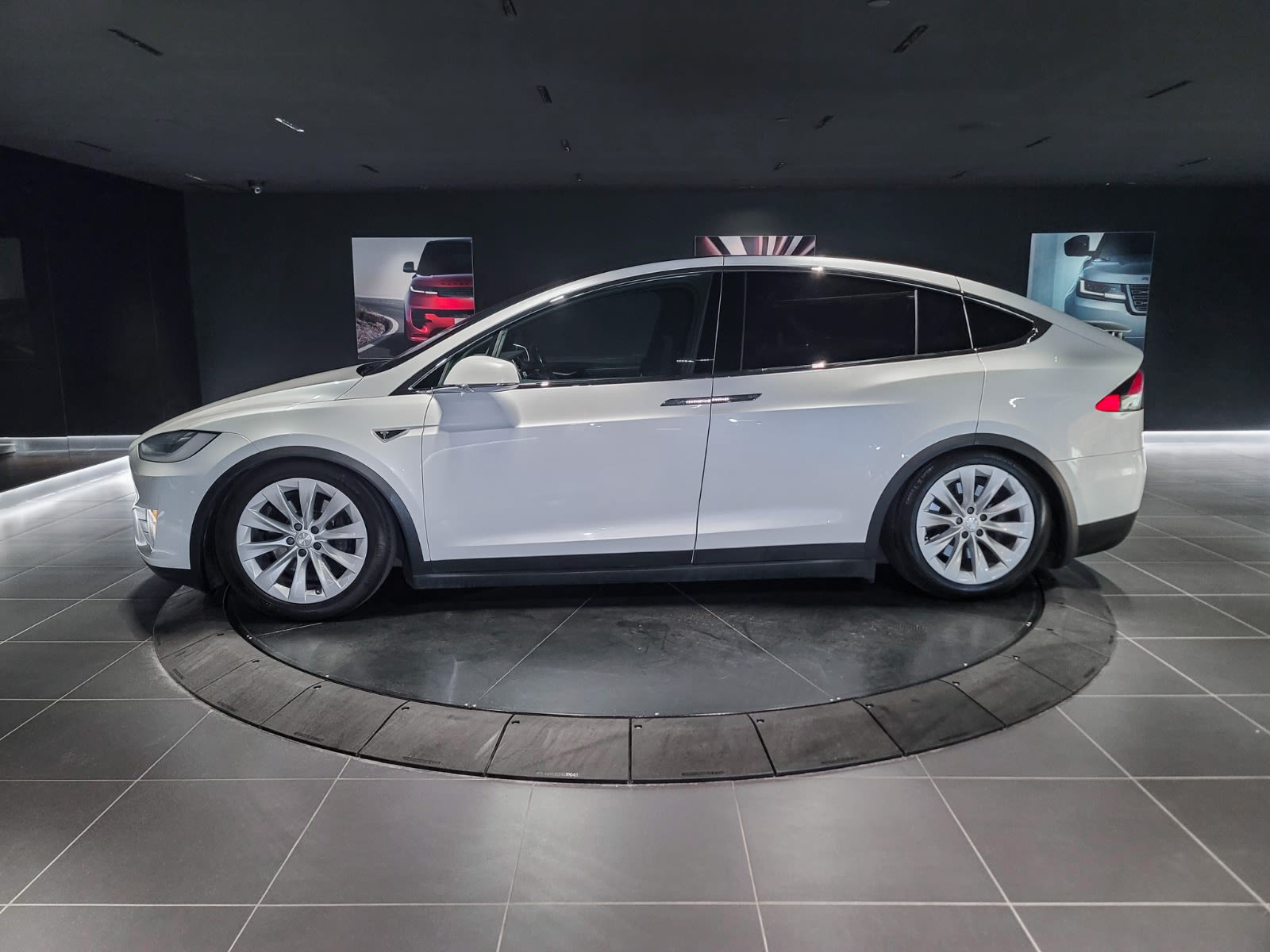 2016 Tesla Model X 90D, 温哥华, 全款车