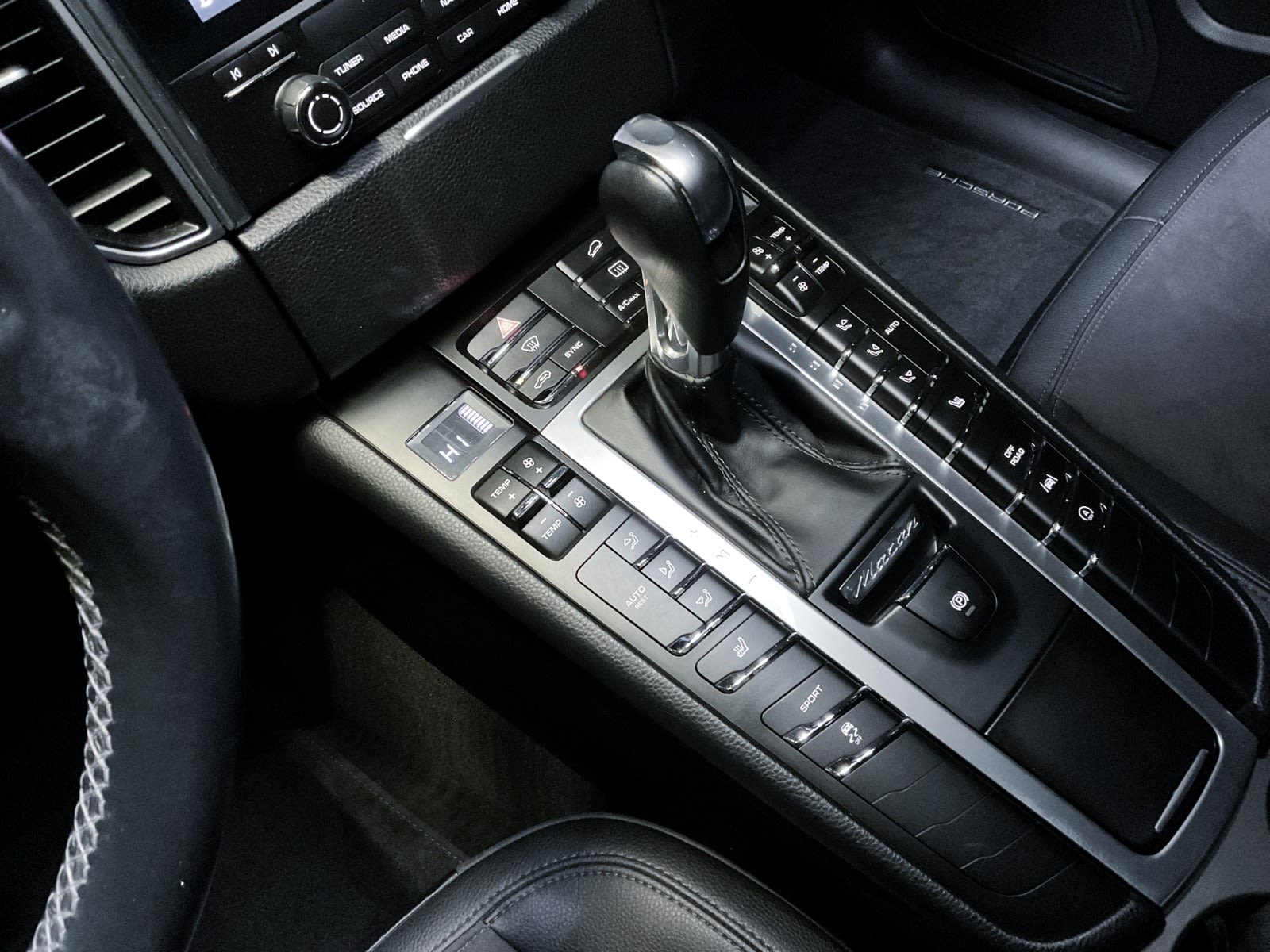 2018 Porsche Macan AWD, Vancouver, Cash