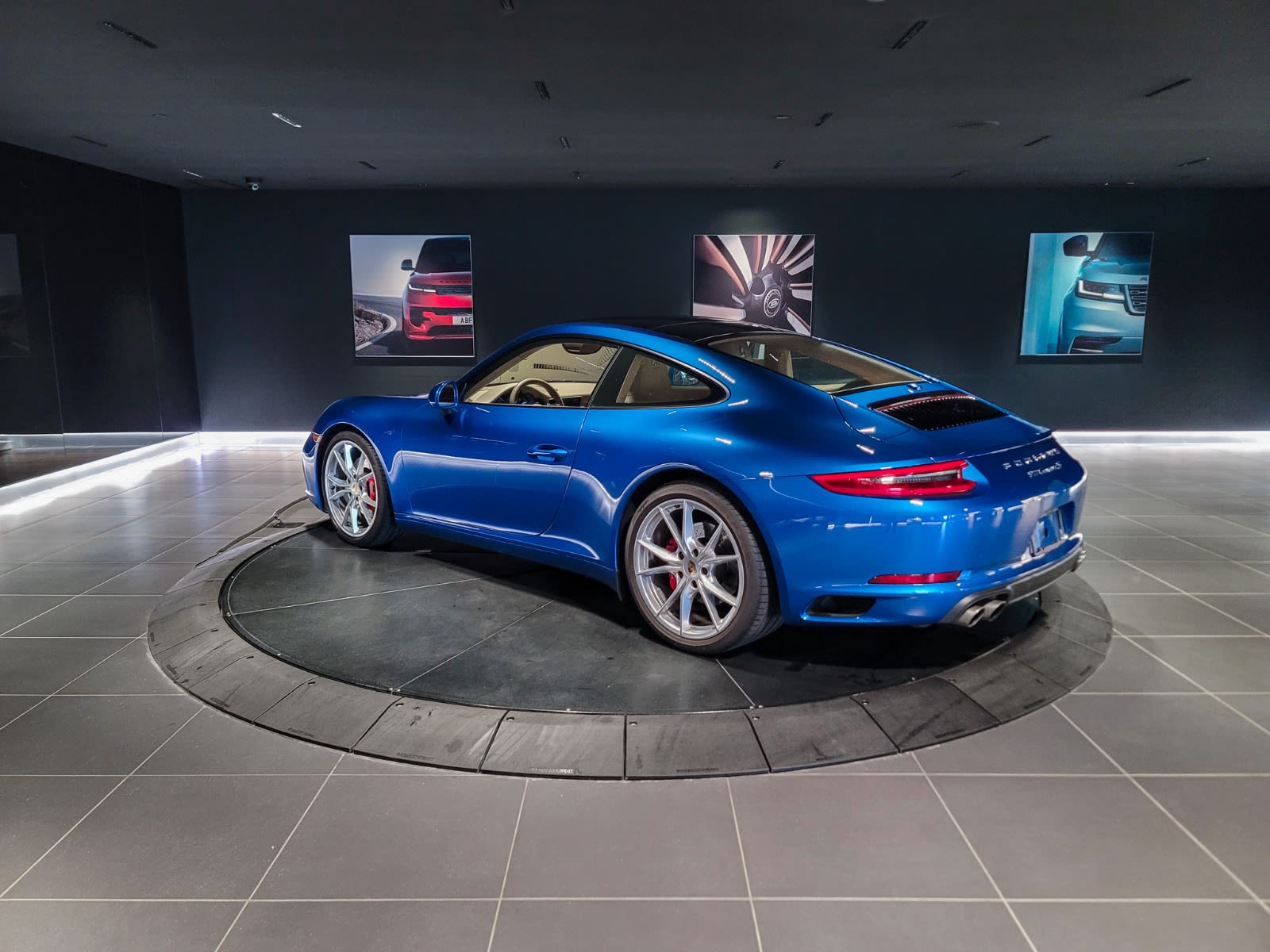 2017 Porsche 911 Carrera S, Vancouver, Cash
