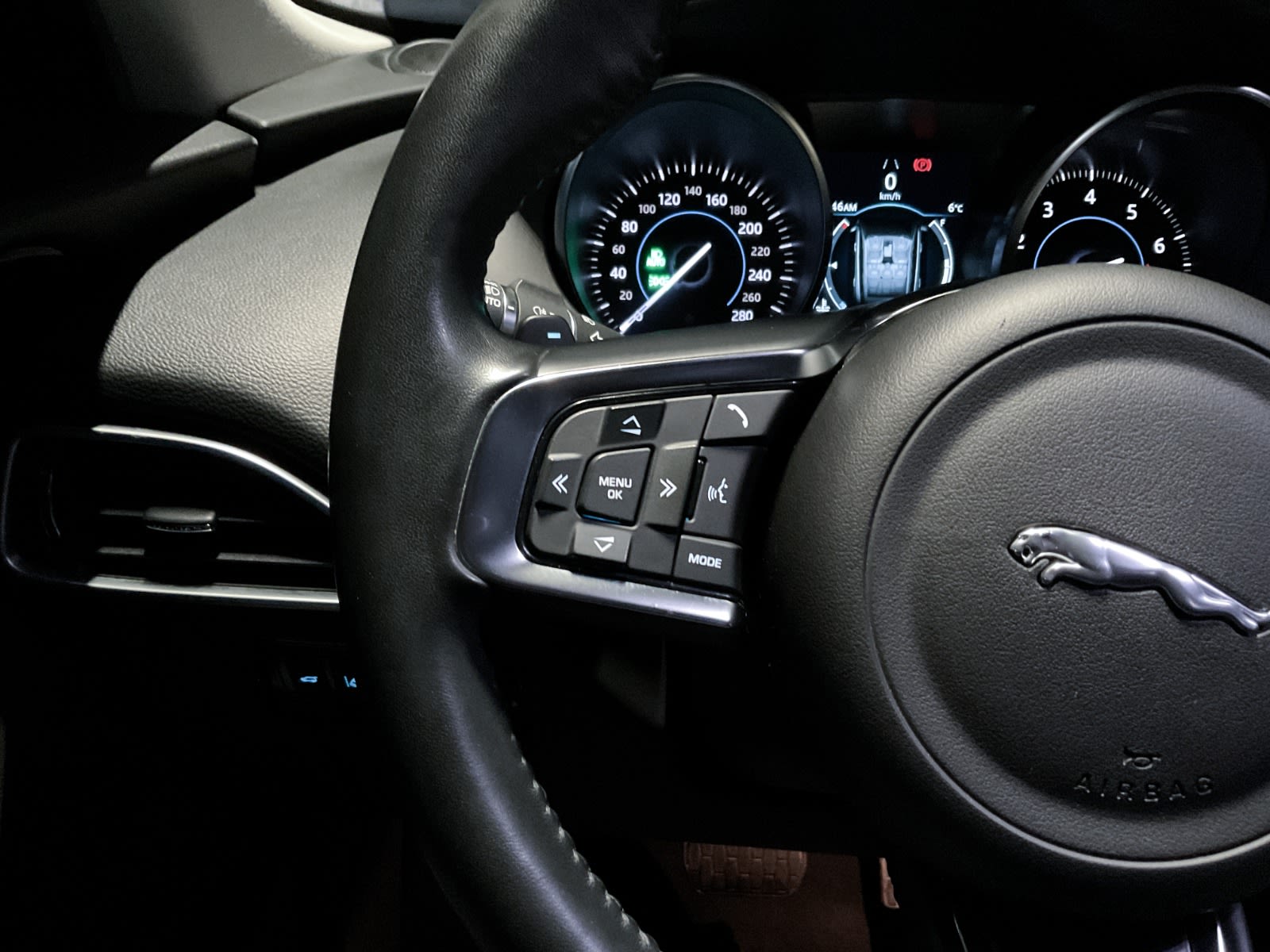2018 Jaguar F-PACE Prestige, Vancouver, Cash