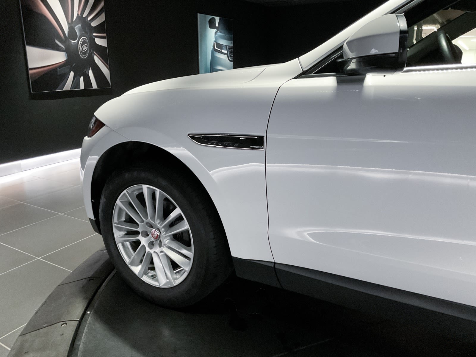 2018 Jaguar F-PACE Prestige, Vancouver, Cash