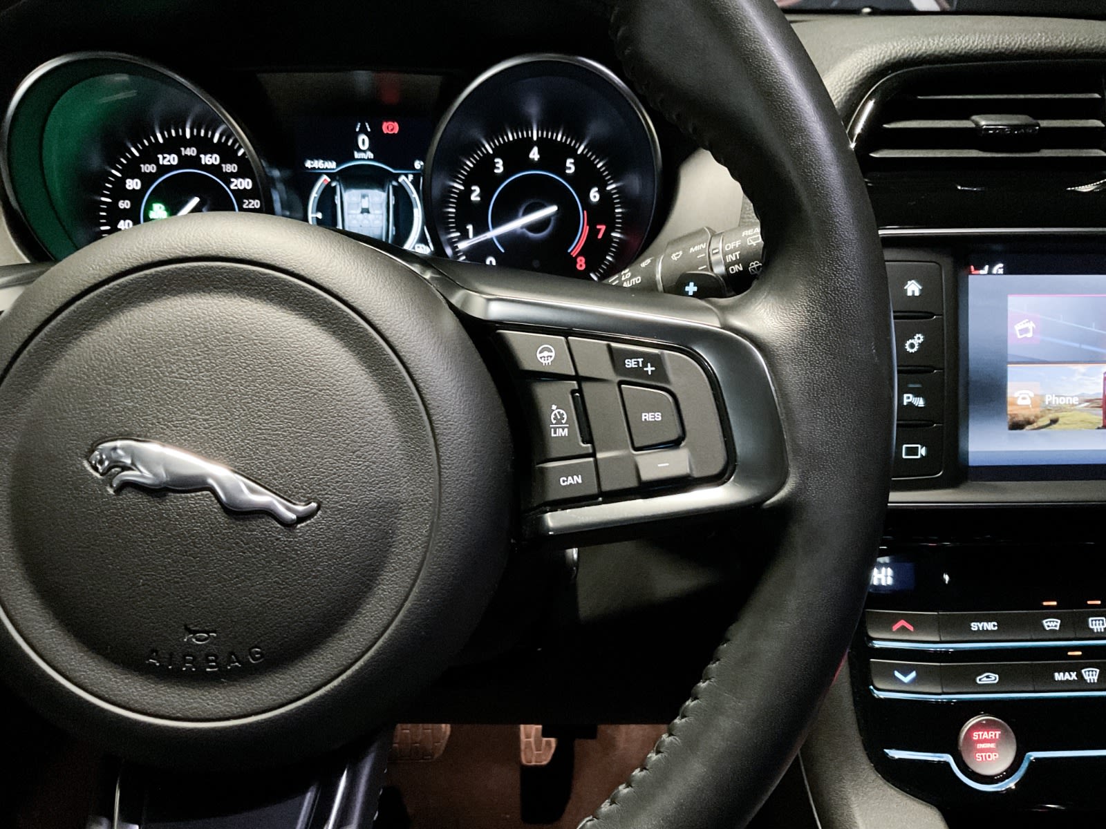 2018 Jaguar F-PACE Prestige, Vancouver, Cash