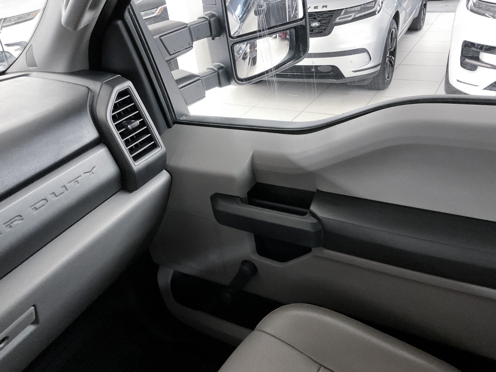 2019 Ford Super Duty F-350 DRW XL, Vancouver, Cash