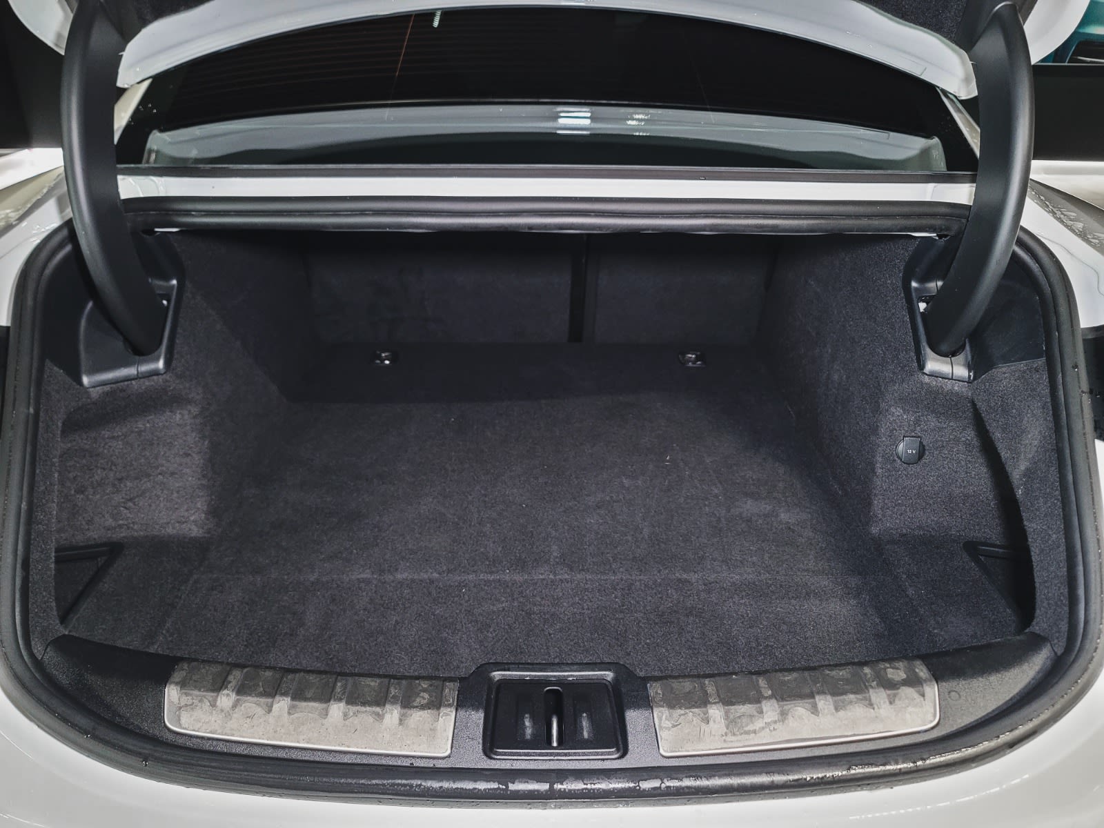 2020 Porsche Taycan 4S, Vancouver, Cash