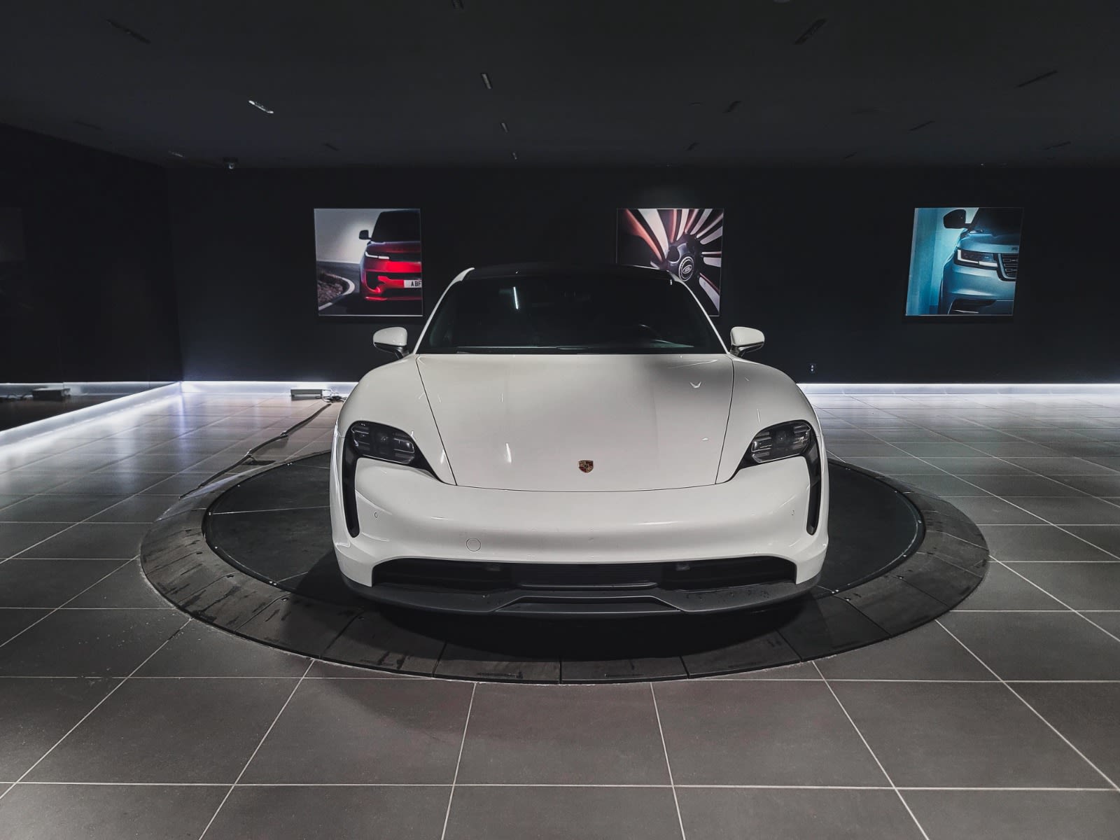 2020 Porsche Taycan 4S, Vancouver, Cash