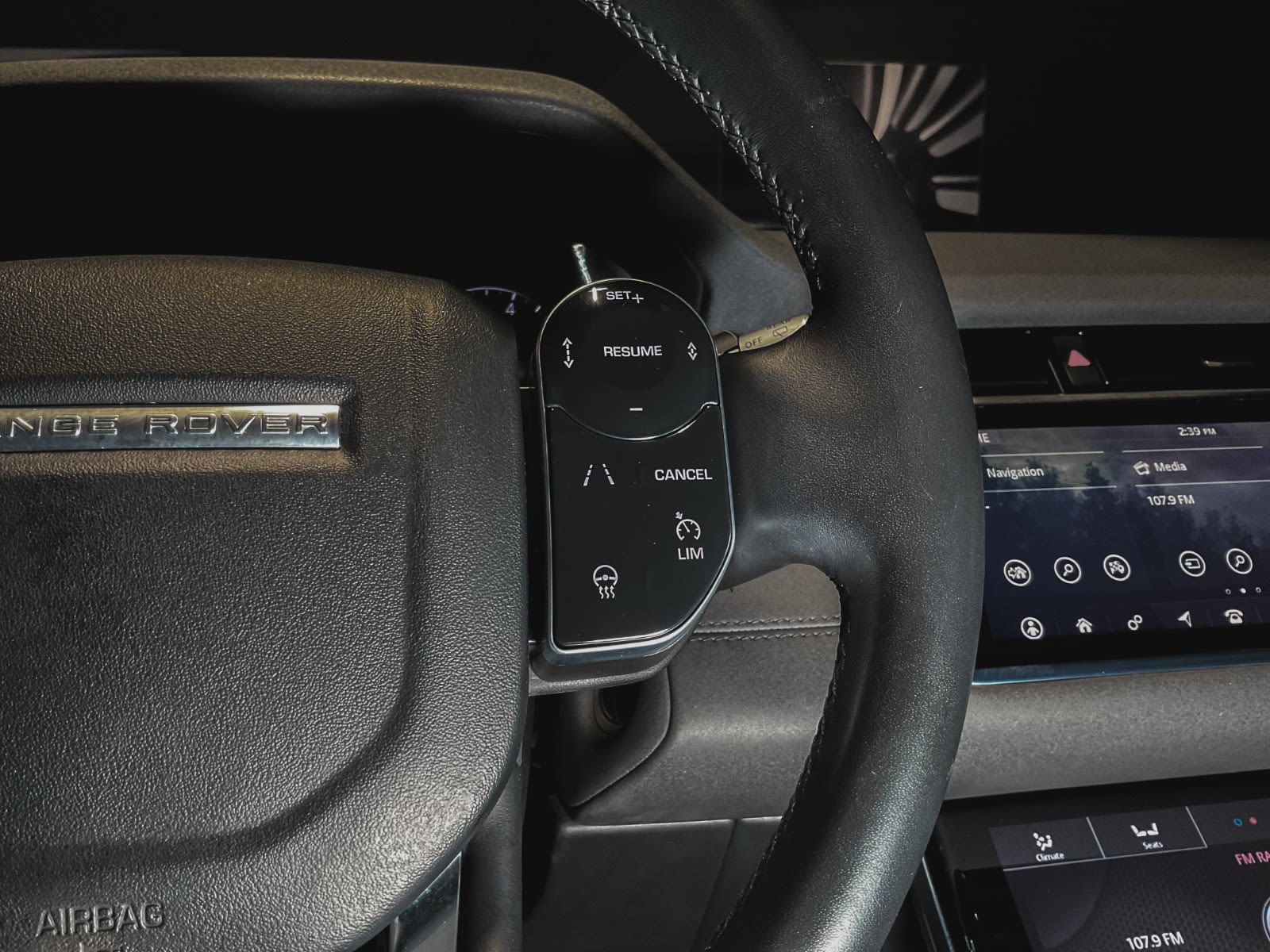 2020 Land Rover Range Rover Evoque SE, Vancouver, Cash