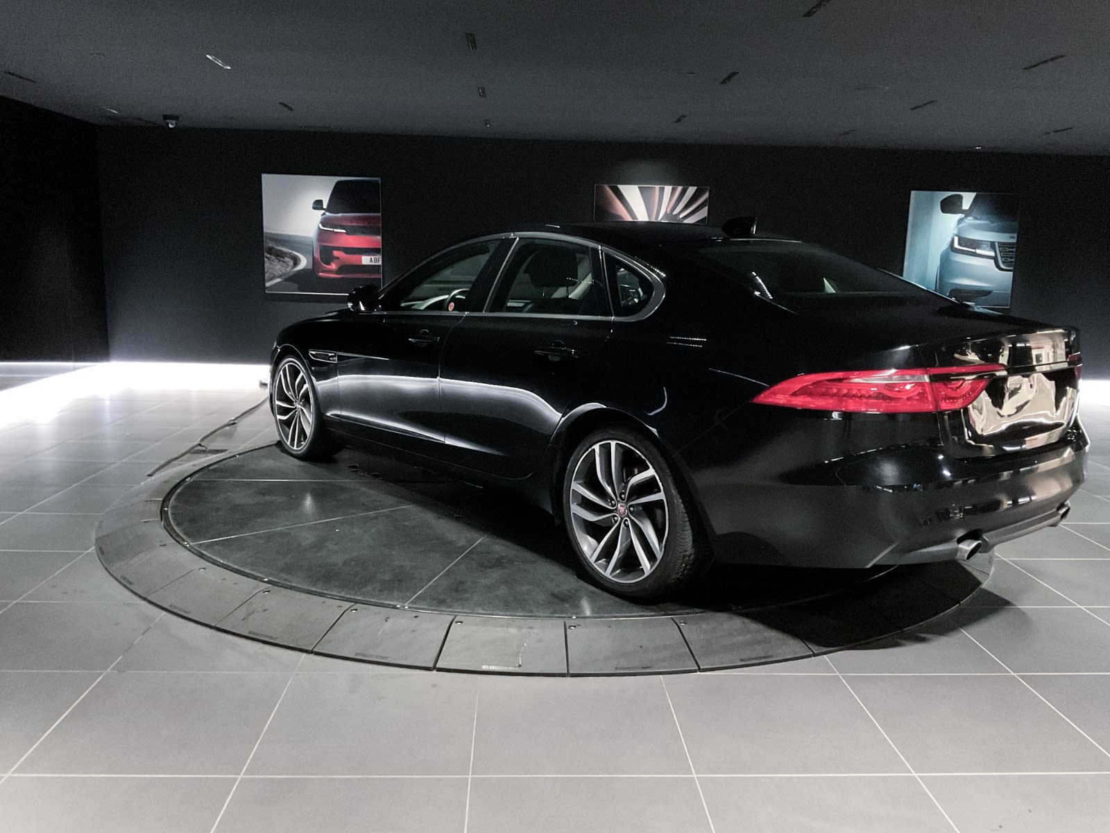 2020 Jaguar XF Prestige, Vancouver, Cash