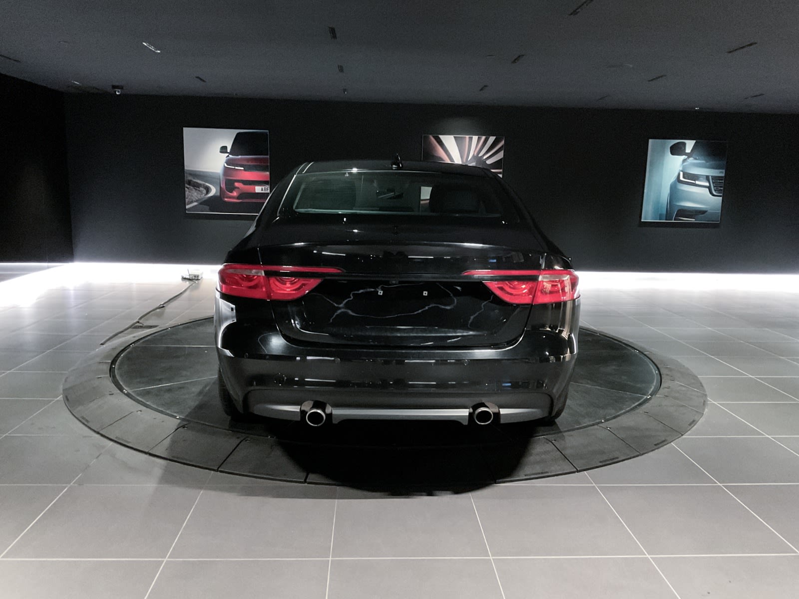 2020 Jaguar XF Prestige, Vancouver, Cash