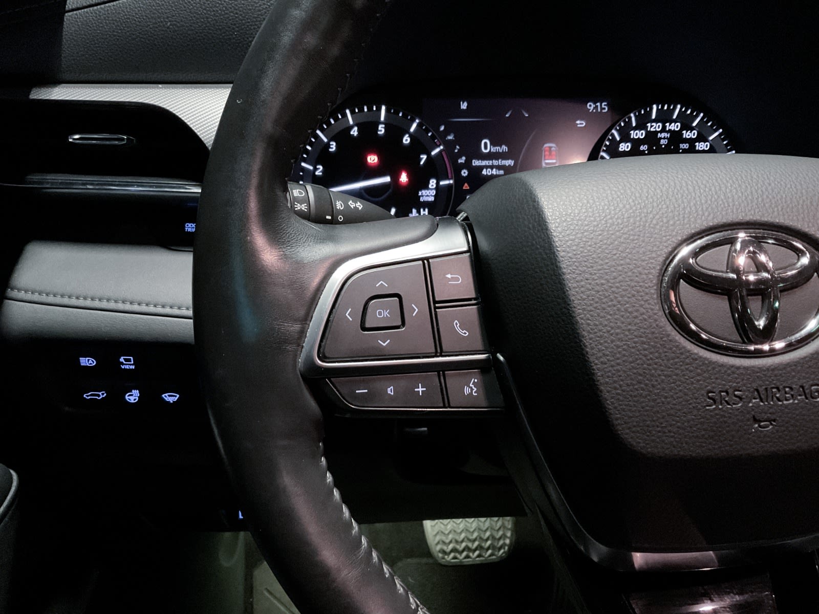 2021 Toyota Highlander Limited, Vancouver, Cash