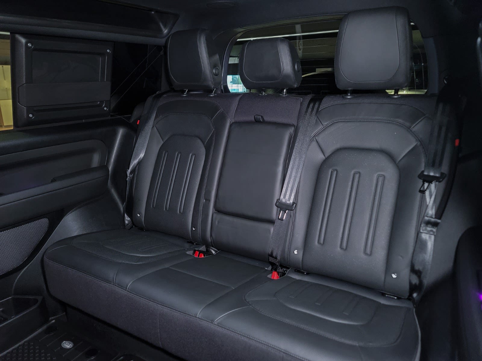 2021 Land Rover Defender X, Vancouver, Cash