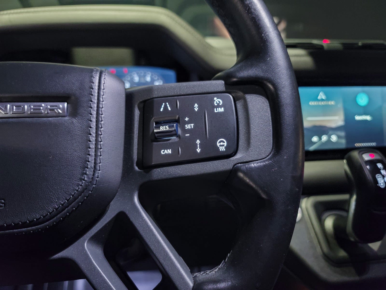 2021 Land Rover Defender X, Vancouver, Cash