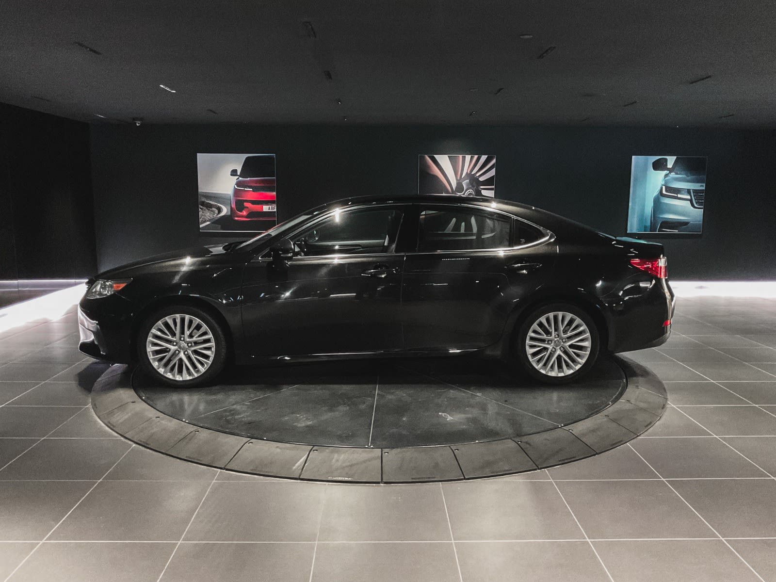 2014 Lexus ES 350 4dr Sdn, Vancouver, Cash
