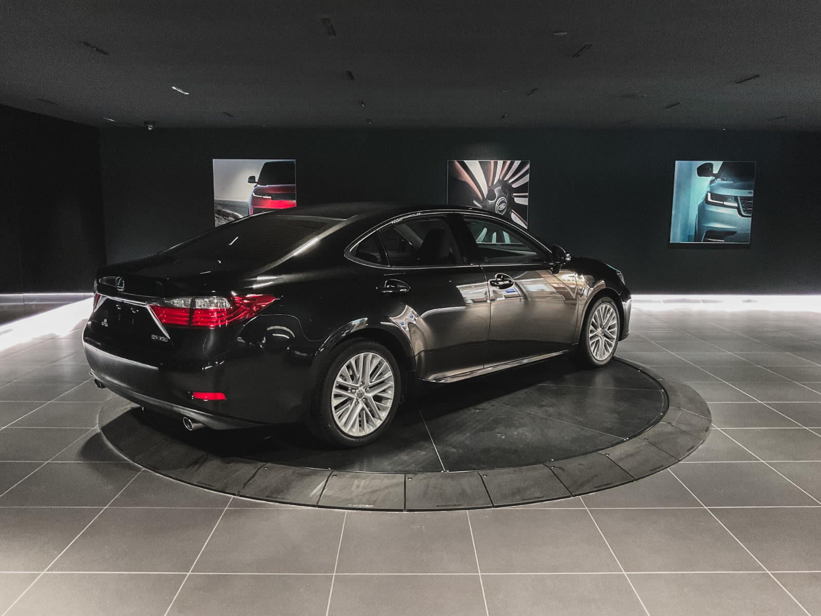 2014 Lexus ES 350 4dr Sdn, Vancouver, Cash