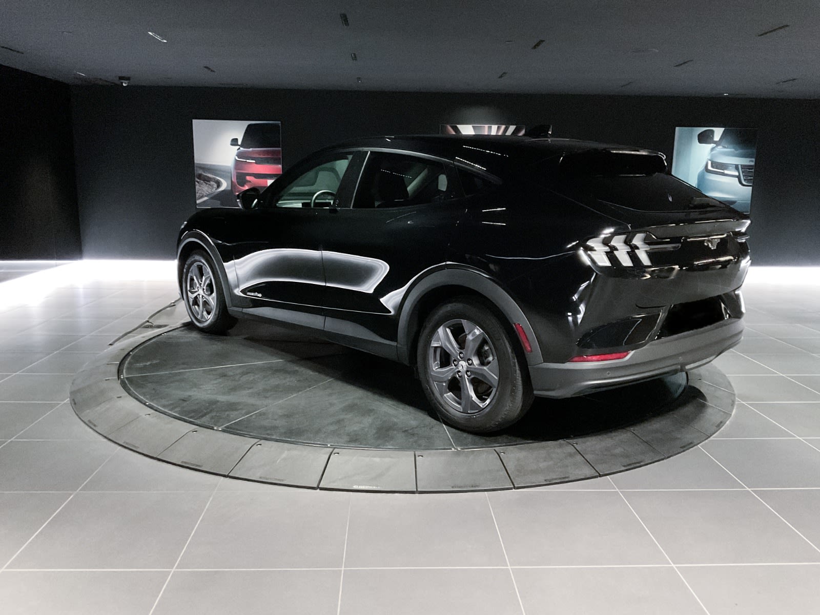 2022 Ford Mustang Mach-E Select, Vancouver, Cash