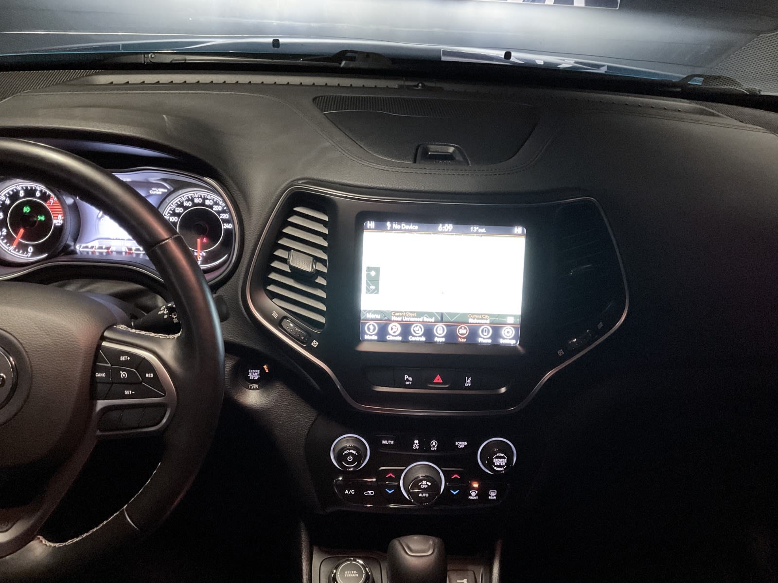 2021 Jeep Cherokee 80th Anniversary, Vancouver, Cash