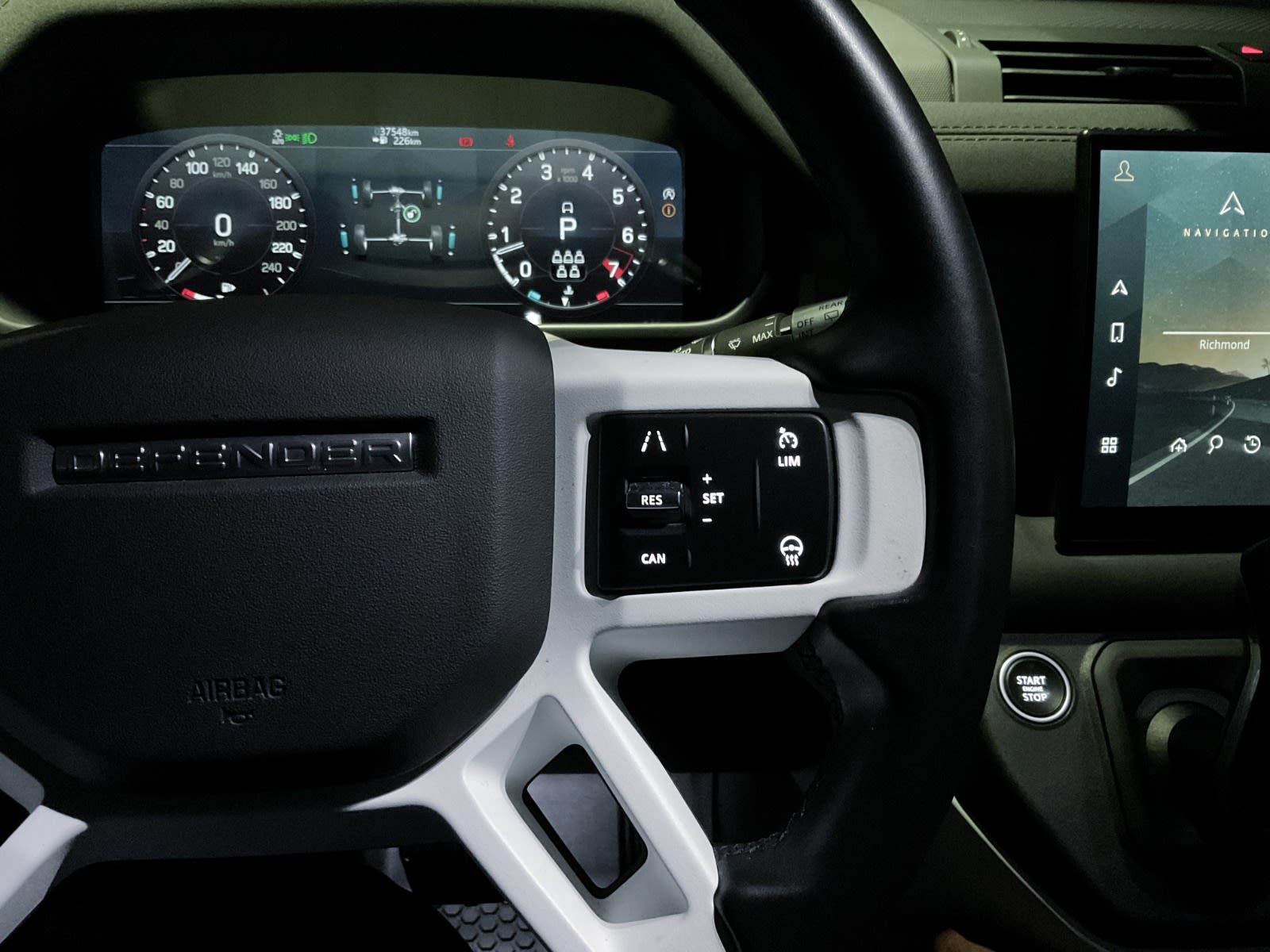 2022 Land Rover Defender S, Vancouver, Cash