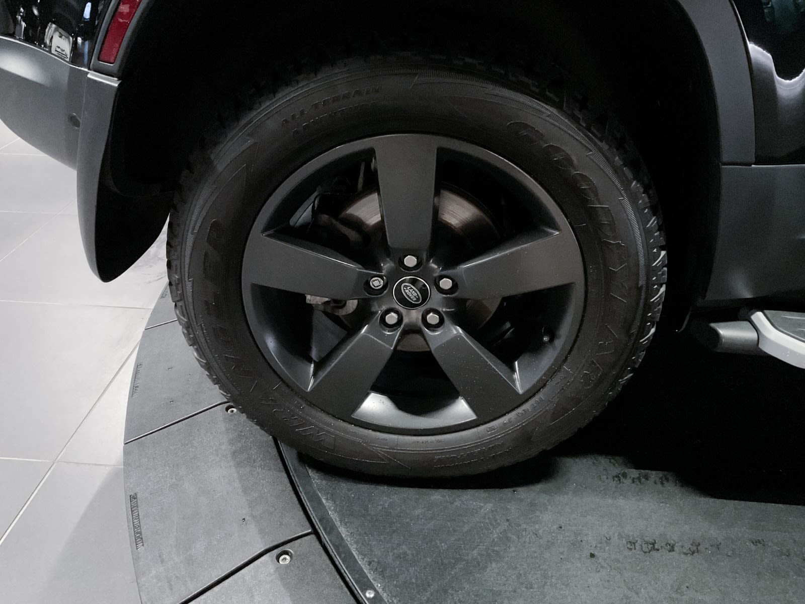 2022 Land Rover Defender S, Vancouver, Cash