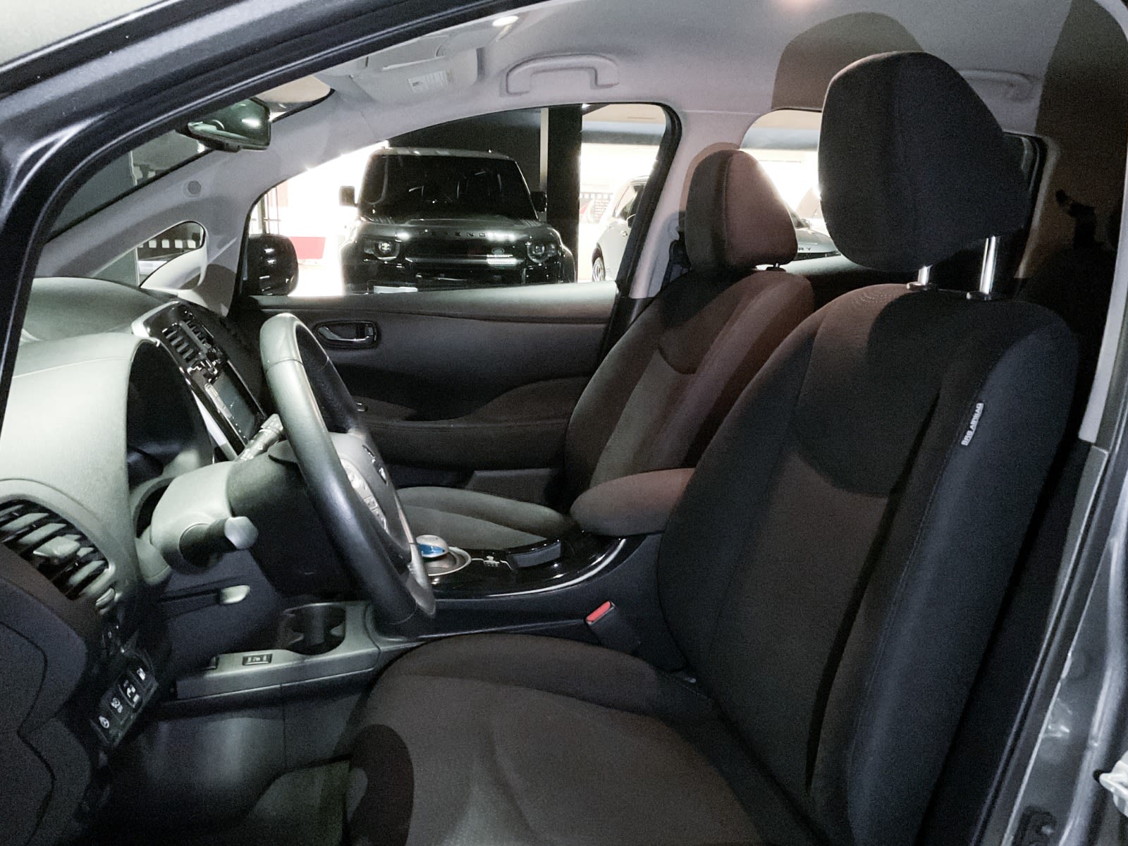 2016 Nissan LEAF SV, Vancouver, Cash