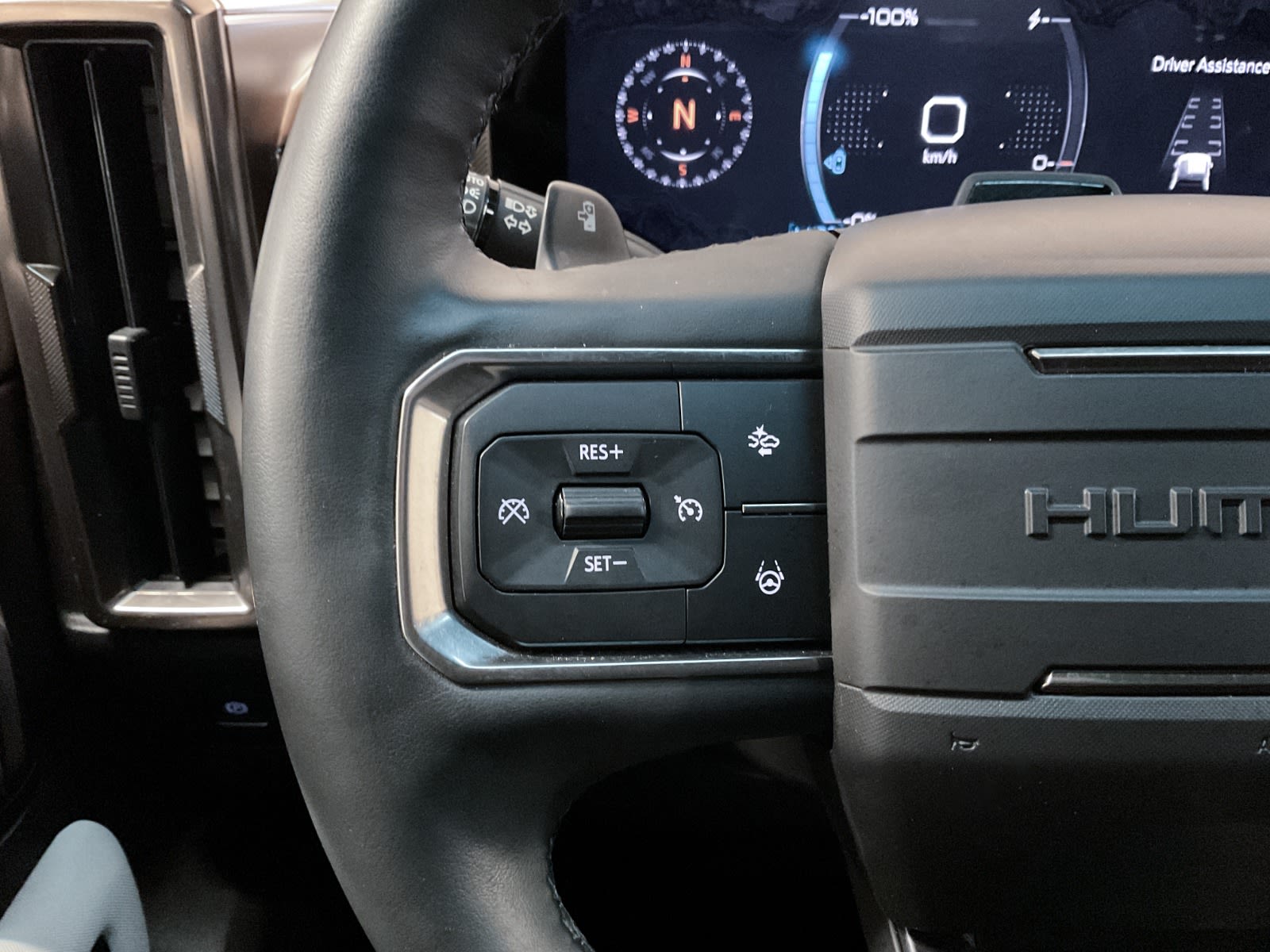 2023 GMC HUMMER EV Pickup e4WD Crew Cab, Vancouver, Cash