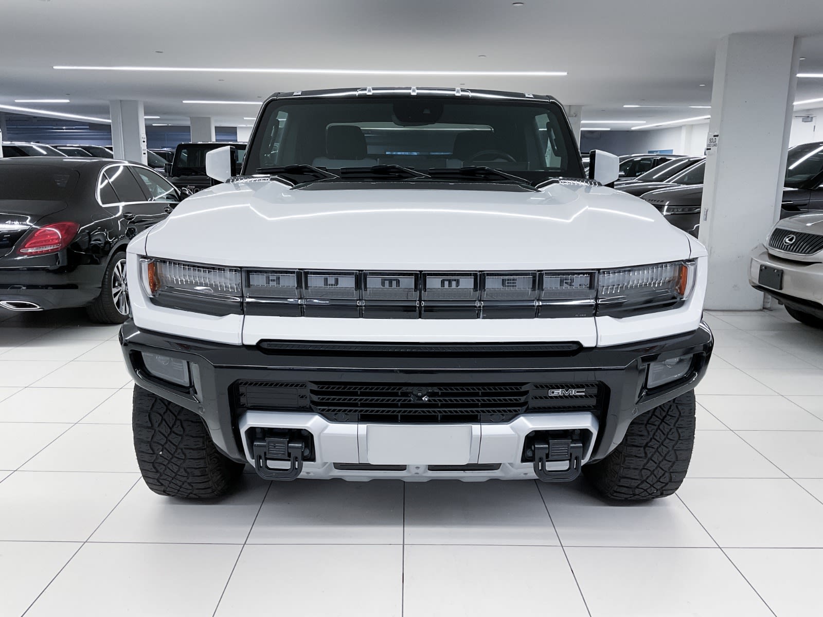 2023 GMC HUMMER EV Pickup e4WD Crew Cab, Vancouver, Cash