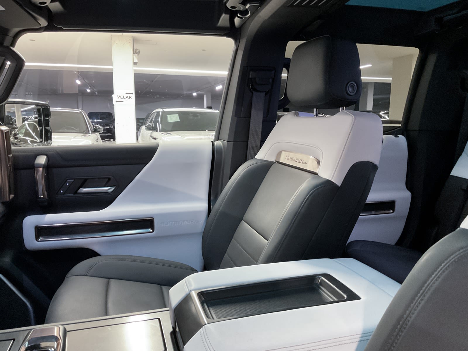 2023 GMC HUMMER EV Pickup e4WD Crew Cab, Vancouver, Cash