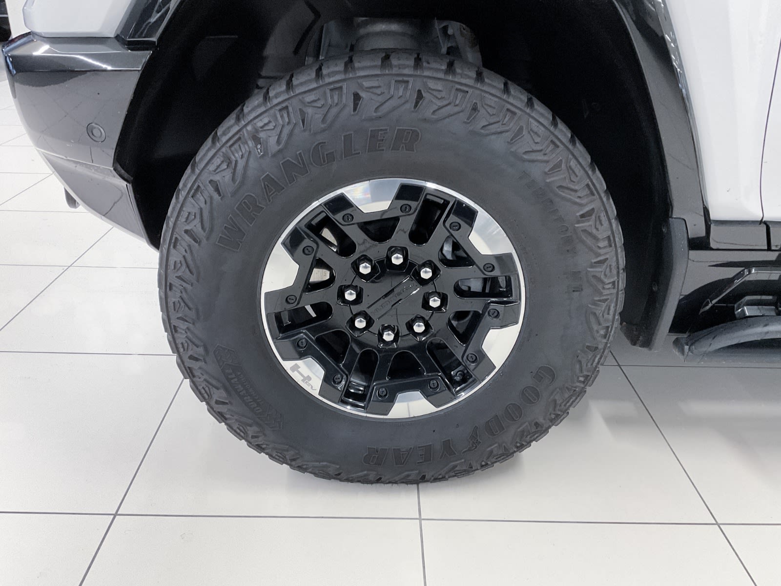 2023 GMC HUMMER EV Pickup e4WD Crew Cab, Vancouver, Cash