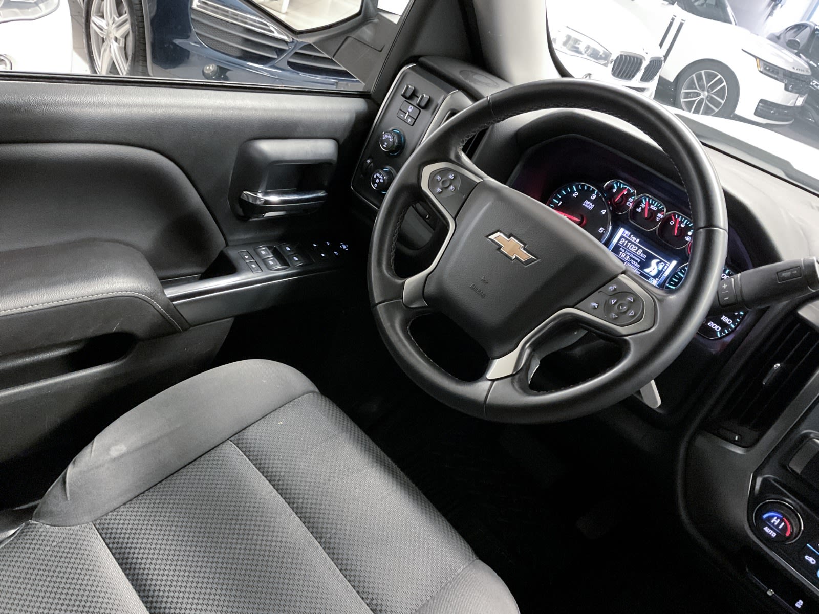 2018 Chevrolet Silverado 1500 LT, Vancouver, Cash